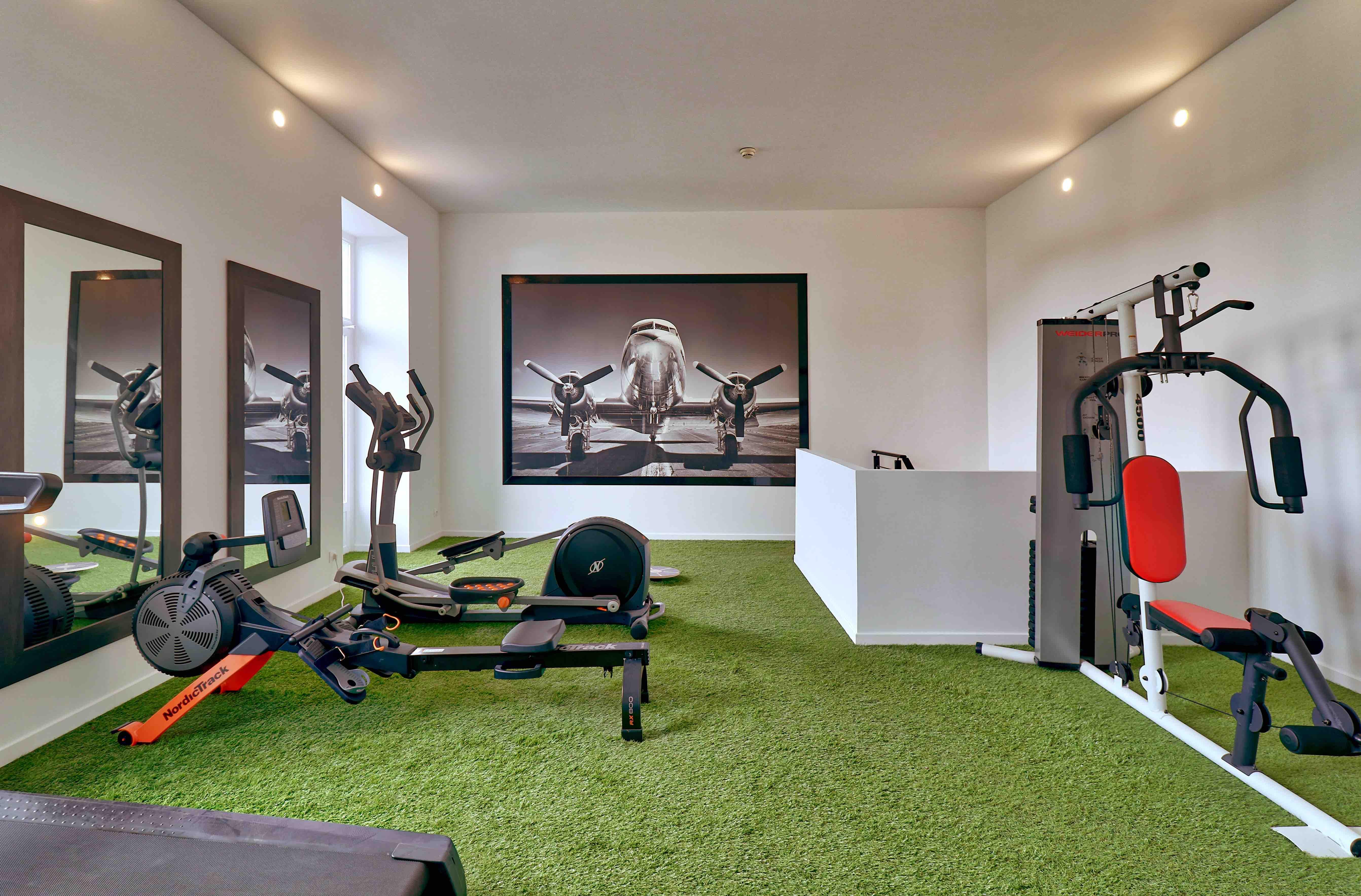 Belfry & Spa By Ligne St Barth Lourdes Eksteriør bilde A home gym